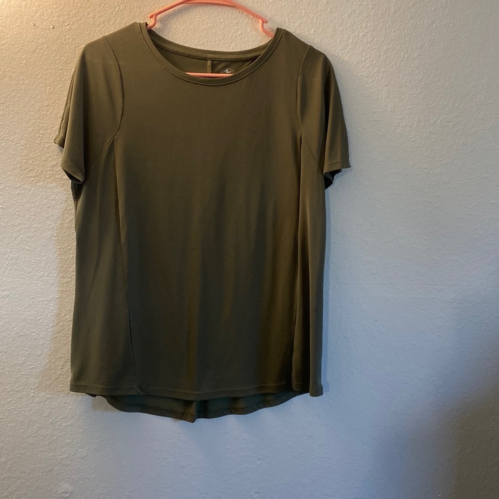 Athletic t-shirt